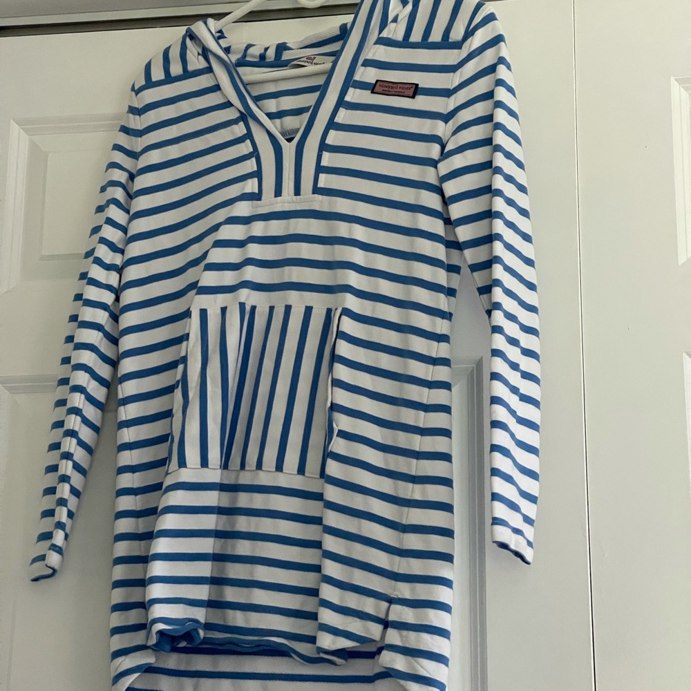 Vineyard vines swim cover up